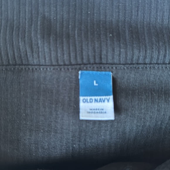 NWT old navy off the shoulder ribbed top - Picture 2 of 4